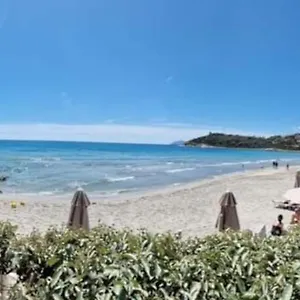 https://affittasi-ampio-appartamento-vicino-al-centro.in-sardinia.net
